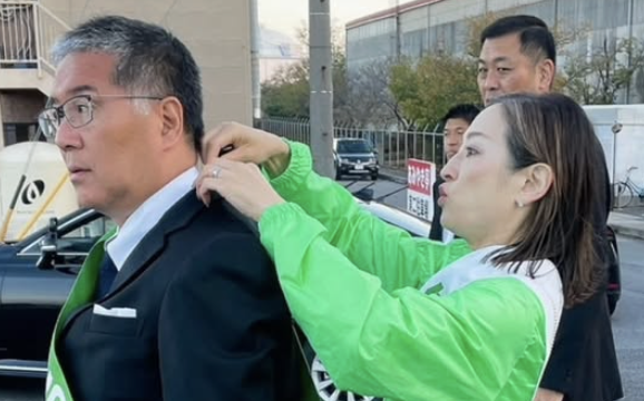 伊藤忠彦の妻は12歳年下？子供がいない真相は？